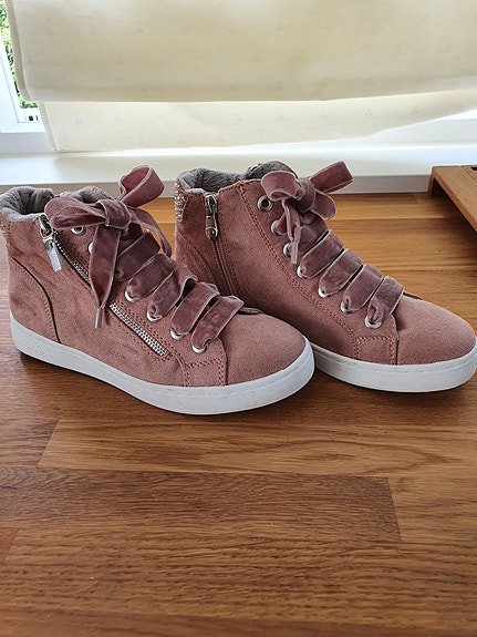 Product image 13 of 18