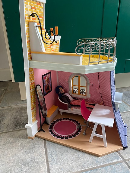 Product image 1 of 2