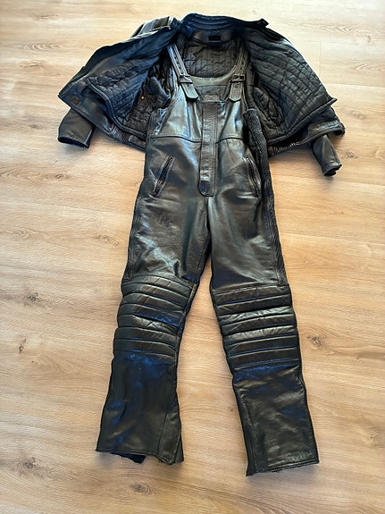 Product image 1 of 8