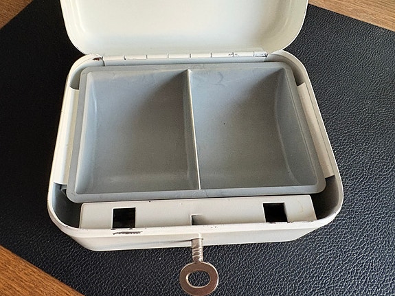 Product image 7 of 8