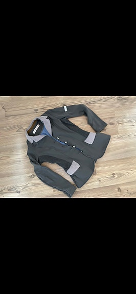 Product image 1 of 7