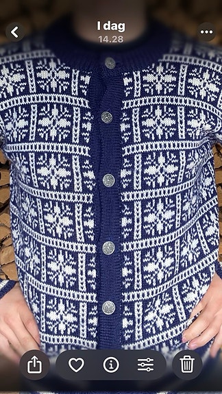 Product image 1 of 10