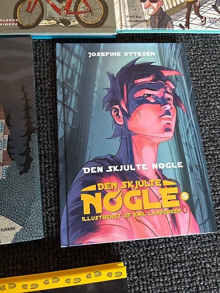 Product image 8 of 9