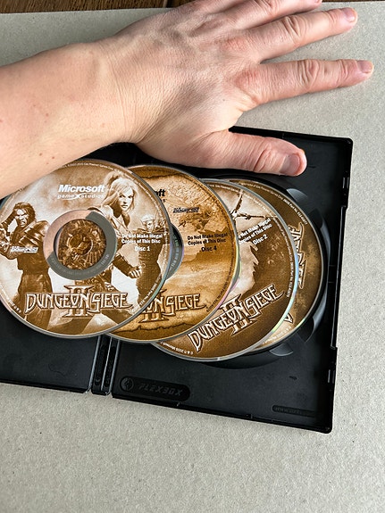 Product image 3 of 3