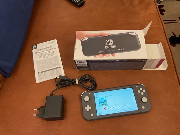 Product image 1 of 10