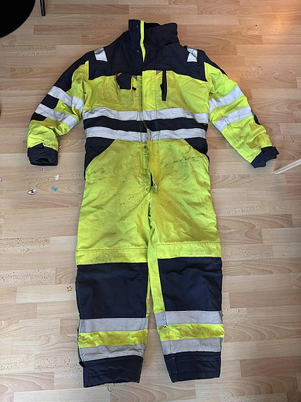 Product image 1 of 9