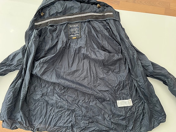 Product image 11 of 12