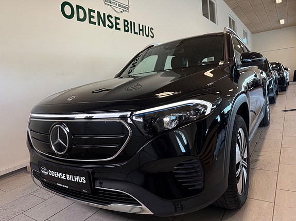Mercedes EQB250+