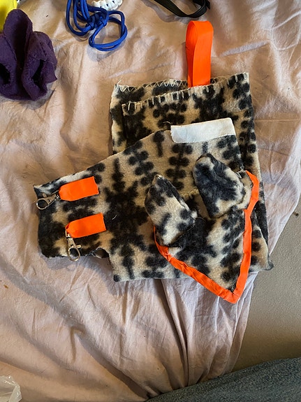 Product image 12 of 40