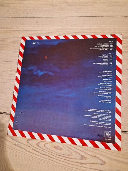 Product image 2 of 7