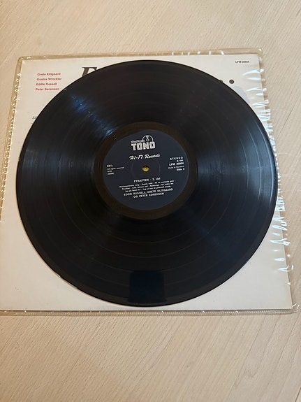 Product image 3 of 4