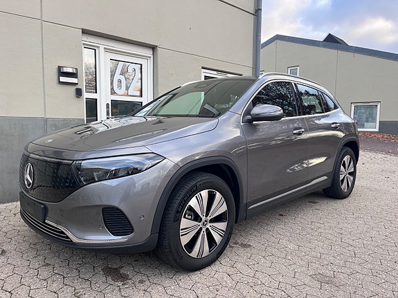 Mercedes EQA300
