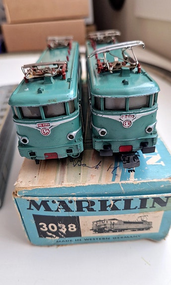 Product image 2 of 9