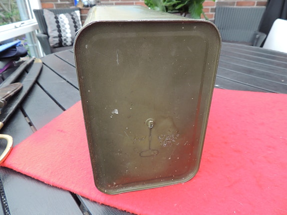 Product image 8 of 9