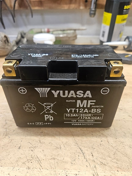 Product image 1 of 2