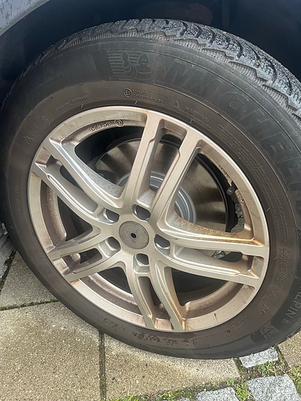 Product image 1 of 4