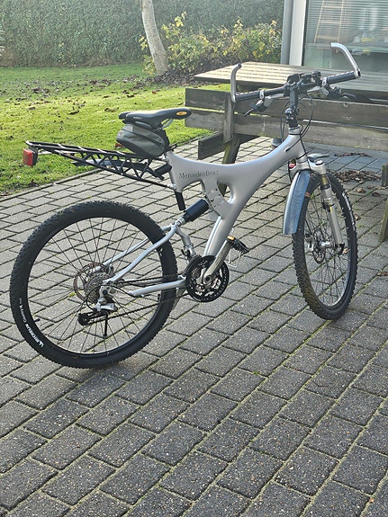 Product image 1 of 10