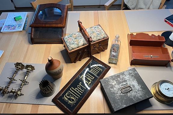 Product image 1 of 8