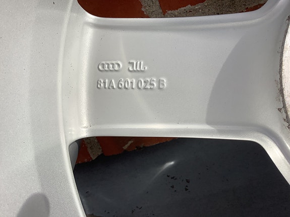 Product image 7 of 8