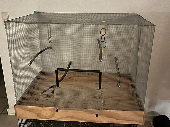 Product image 1 of 4