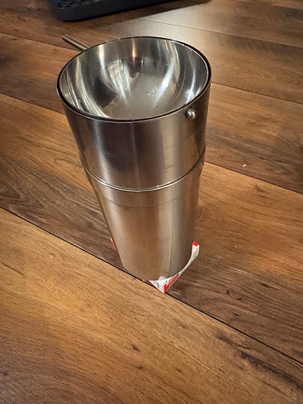 Product image 1 of 4