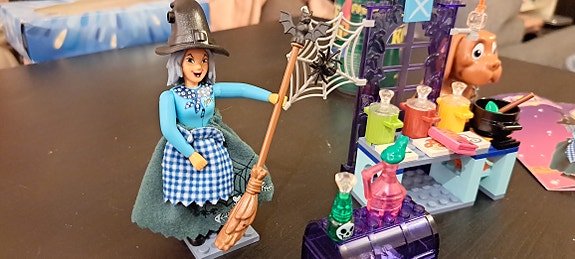 Product image 4 of 6