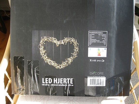 Product image 1 of 7