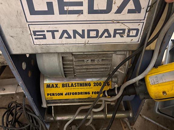 Product image 2 of 7