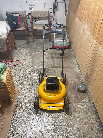 Product image 1 of 4