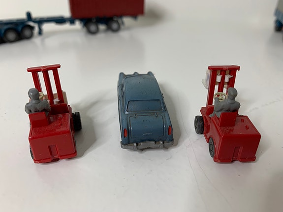 Product image 17 of 25
