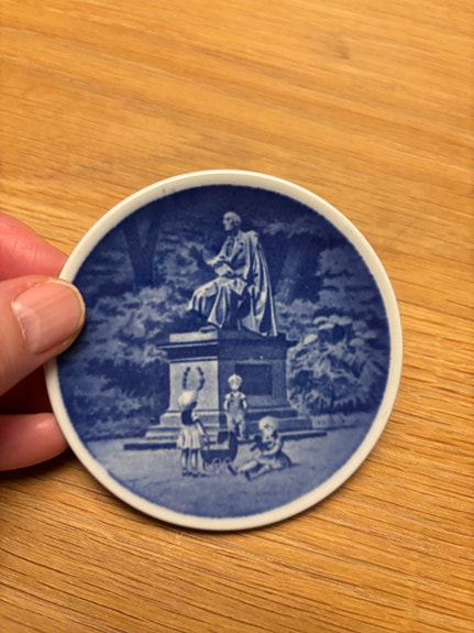 Product image 1 of 3