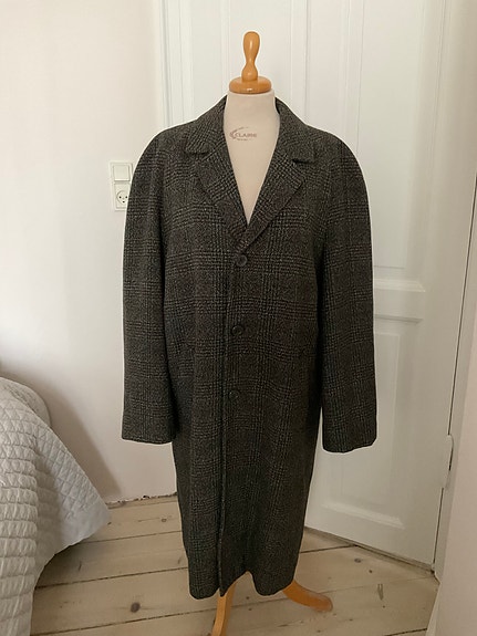 Product image 1 of 7