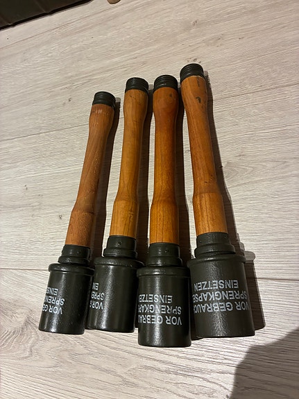 Product image 1 of 4