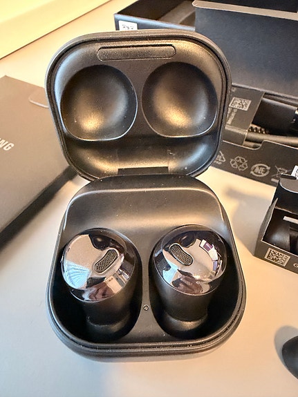 Product image 1 of 6