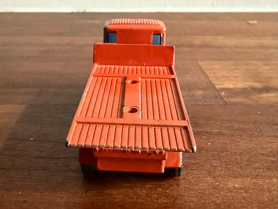 Product image 27 of 48
