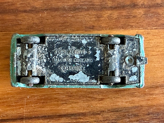 Product image 18 of 48
