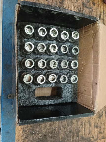 Product image 1 of 6