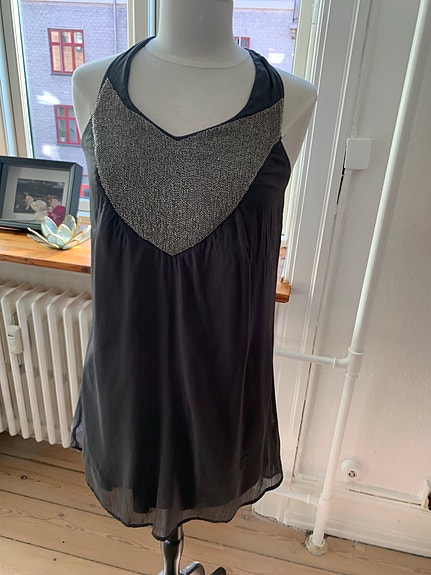 Product image 1 of 7