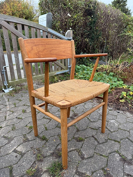 Product image 1 of 8