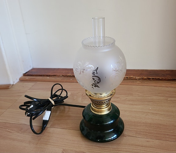 Product image 1 of 2