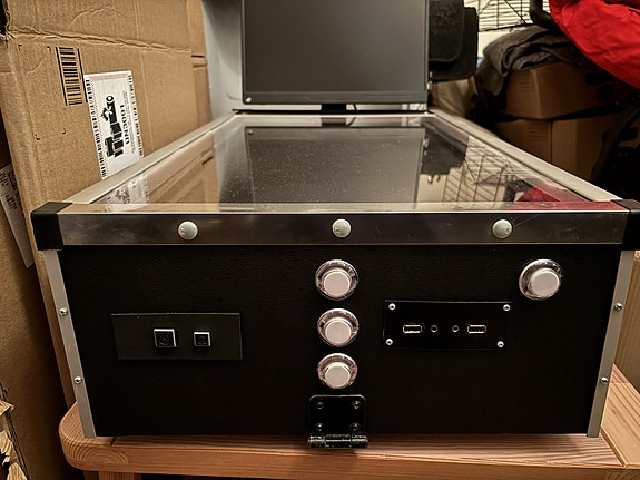 Product image 1 of 6