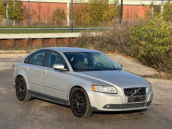Volvo S40