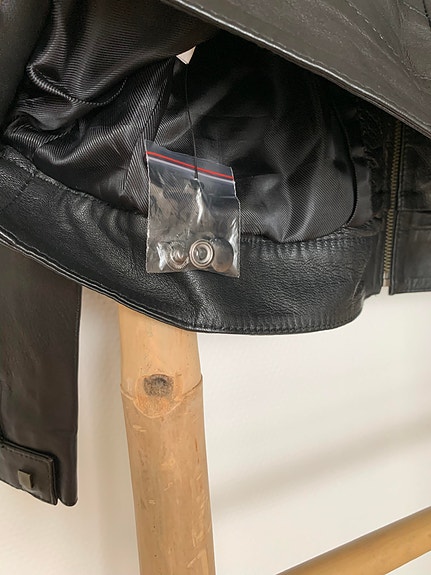 Product image 8 of 9