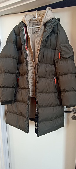 Product image 1 of 6