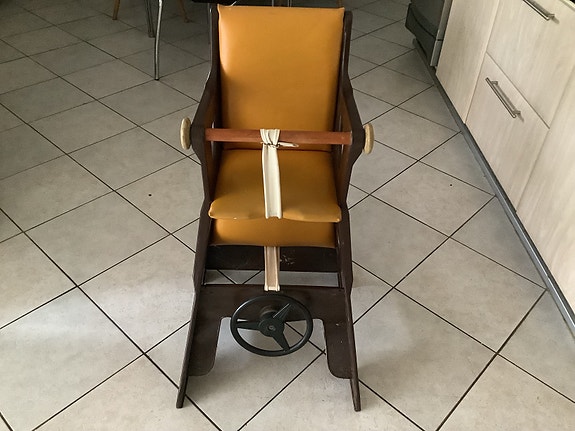 Product image 1 of 3