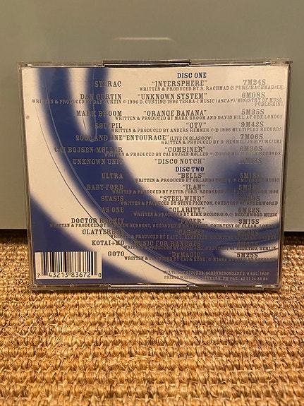 Product image 2 of 4