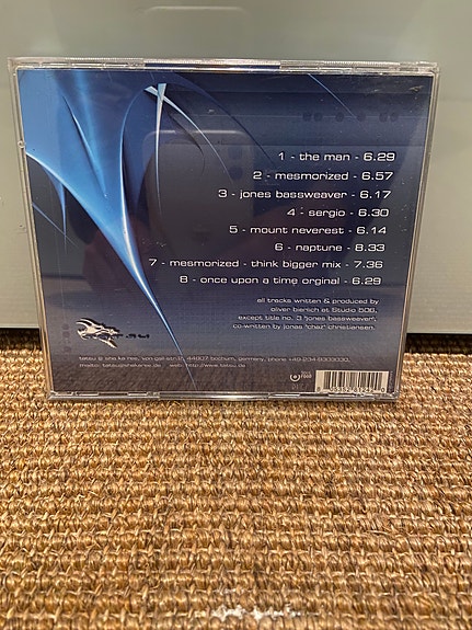 Product image 2 of 3