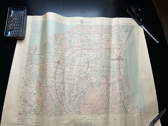 Product image 1 of 9