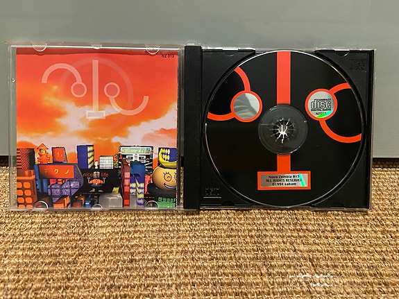 Product image 3 of 3