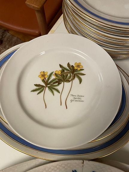 Product image 31 of 51
